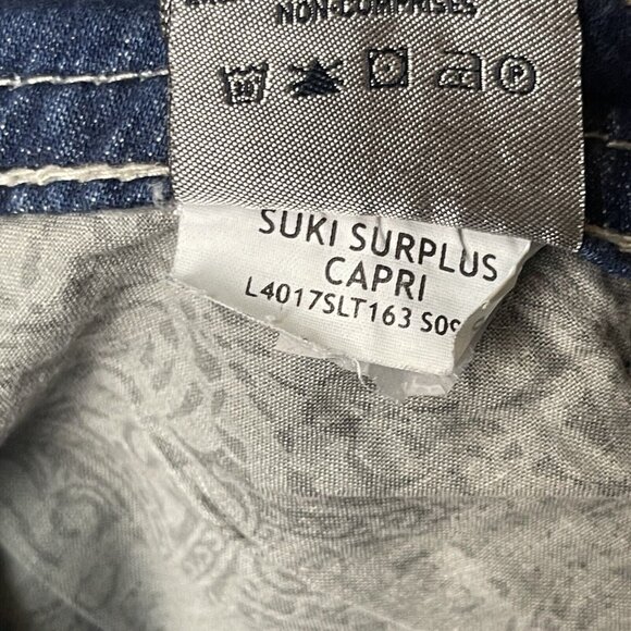 Silver Jeans Womens 28W Blue Suki Surplus Capri Embroidered Flap Pockets Stretch - Picture 13 of 16